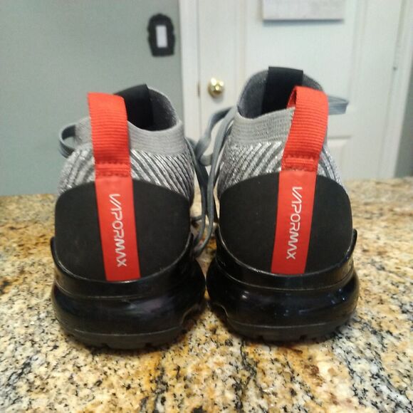 Nike Mens Air Vapormax Flyknit 3 Running Shoes Red AJ6900-012 Lace Up 8.5 - Picture 12 of 12